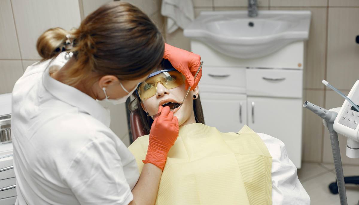 female dental clinic near me