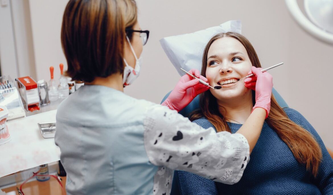 Best Dental Studios in Dubai for Cosmetic Dentistry Services (2025): Full Comparison of Jumeirah, Business Bay & Premium Dental Clinics 2 Best cosmetic dentistry in Dubai