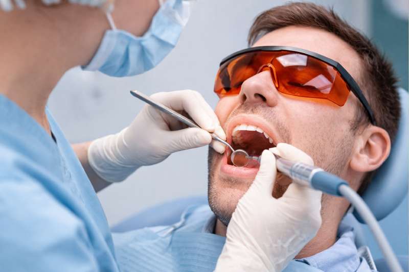 Dr. Chandan Prabhakar 9 maxillofacial surgeon in dubai